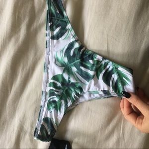 Leaf print bikini bottoms